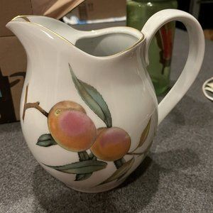 Royal Worcester Evesham Gold Porcelain Pitcher w/ Ice Lip Made in England